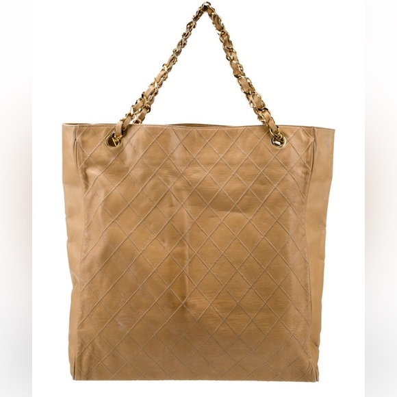 24k Gold HW Chanel Tote Bag - Picture 5 of 17